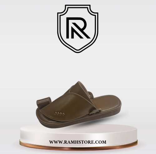 حذاء شرقي - بني مطفي