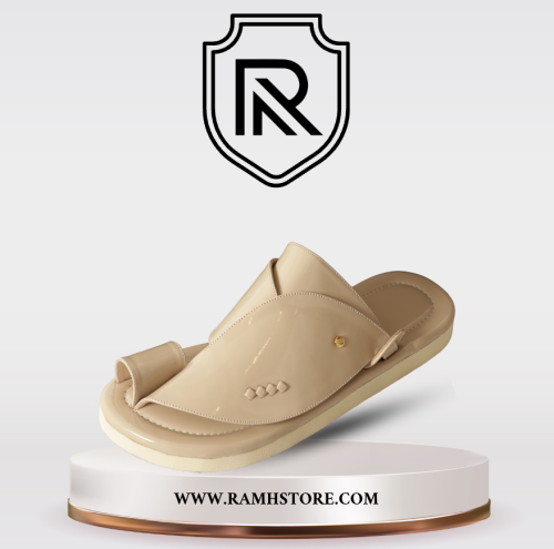 حذاء شرقي - بيج لامع