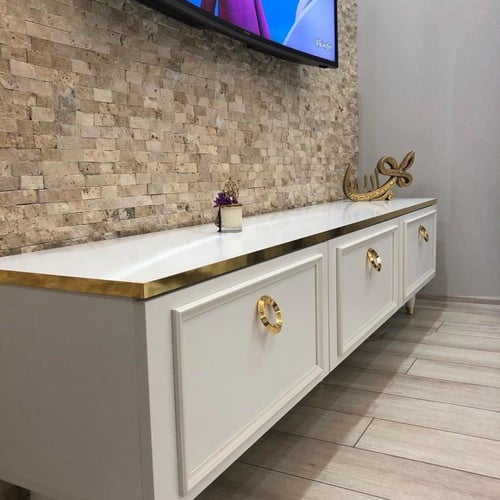 طاولة تلفزيون (صناعة تركية) موديل Kornelya Tv