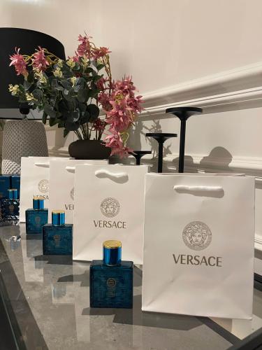 عطر فرزاتشي الأزرق ٢٥ ملي