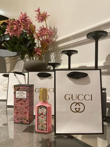 عطر قوتشي ٢٥ ملي