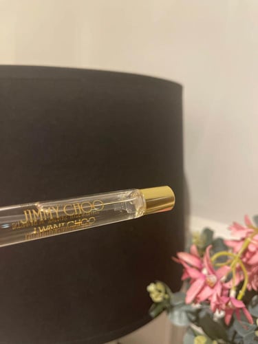 عطر جيمي شو الأصلي ١٠٠٪ ( ٧.٥ مل)