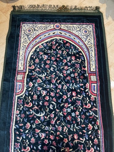 هدايا رمضان / هدية رمضانية سجادة و مسبحة