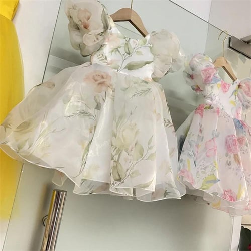 فستان الزهور رائعة