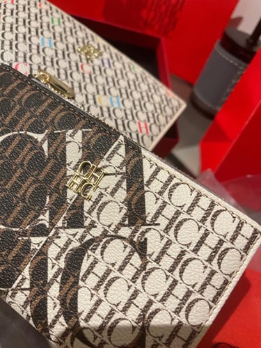 محفظة CHCH نسائي