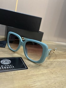 نظارة فيرزاتشي رقم 4