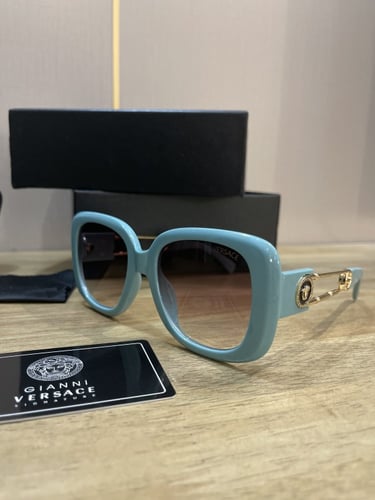 نظارة فيرزاتشي رقم 4