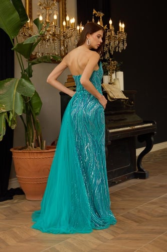 فستان سهرة موديل 8851