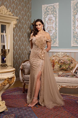 فستان سهرة موديل 8842