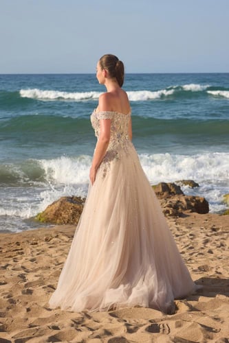 فستان سهرة موديل 912