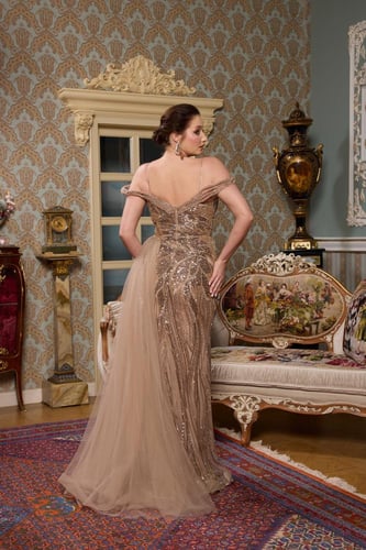 فستان سهرة موديل 8843