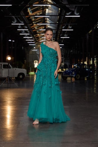 فستان سهرة موديل 8814