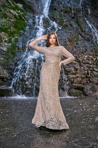 فستان سهرة موديل 8860