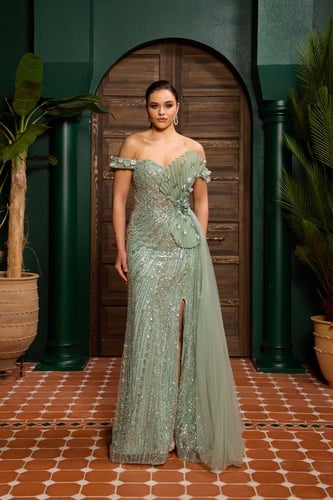 فستان سهرة موديل 8842