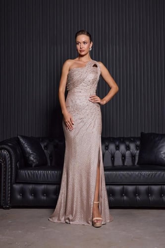 فستان سهرة موديل 01281