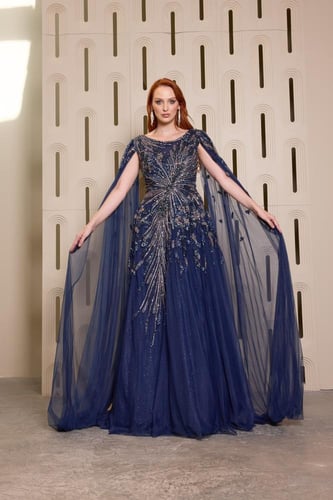 فستان سهرة موديل 8813