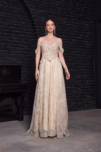 فستان سهرة موديل 8871