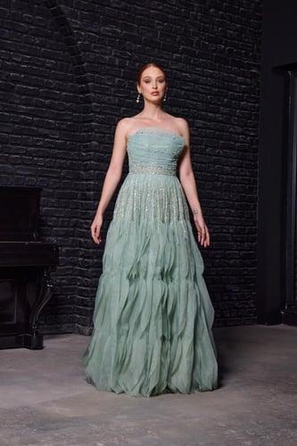 فستان سهرة موديل 56079