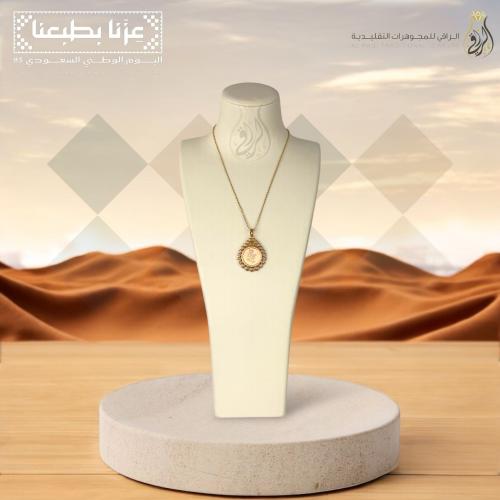 عقد بديل الذهب وسام الوطن