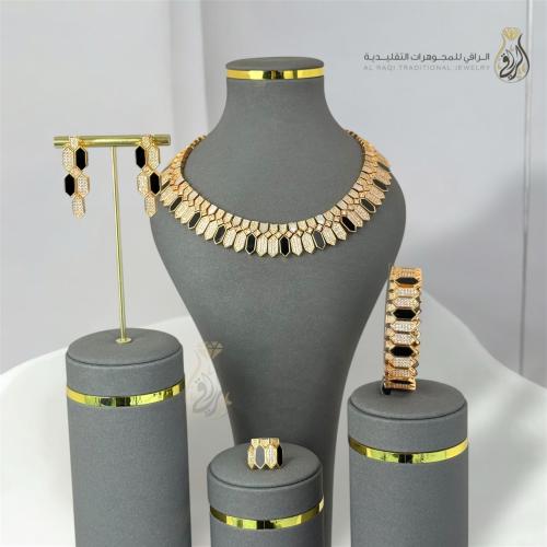 طقم أوريليا أسود