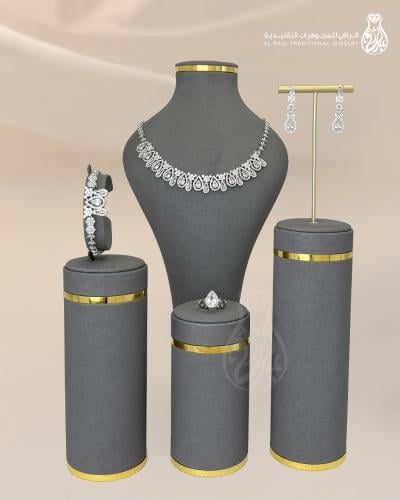 طقم زركون دمعة الفخامة