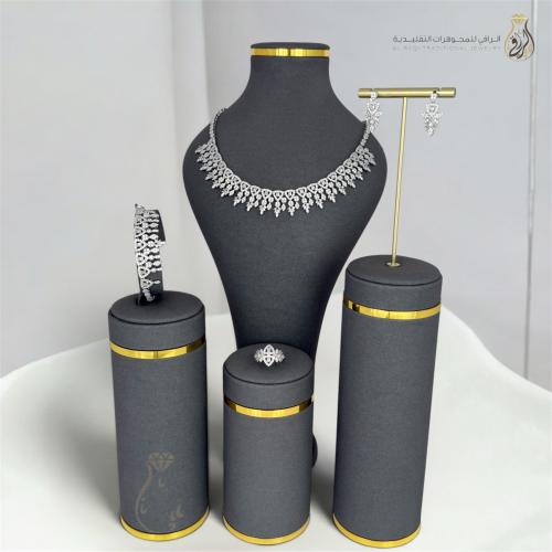 طقم إرث الأناقة