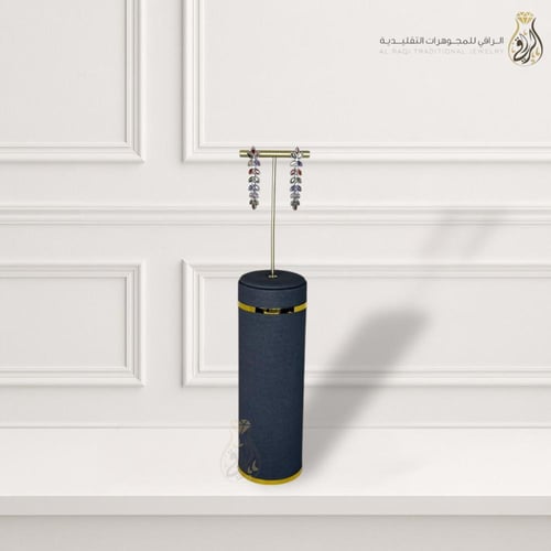 طقم بتصميم فاخر مرصع بزركون