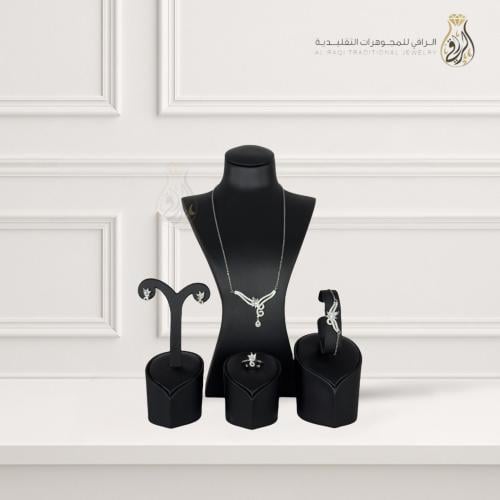 طقم أنوثة الزهر