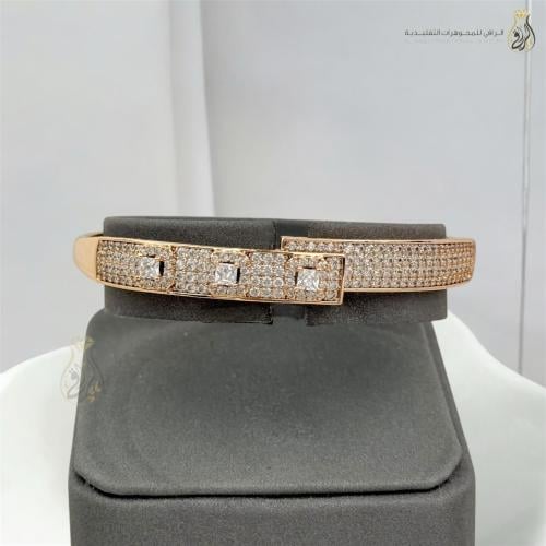 سوار أناقة مرصع