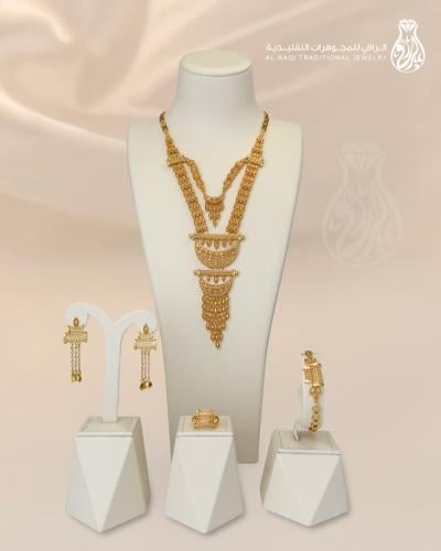 طقم بديل الذهب هيبة الأصالة