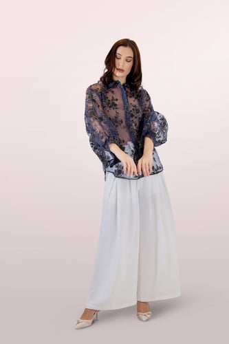 Nar White & Dark Blue