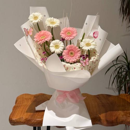 باقة حلم وردي