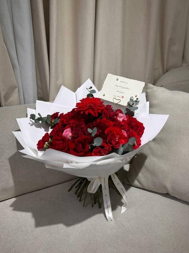 باقة الجوري الفاخرة