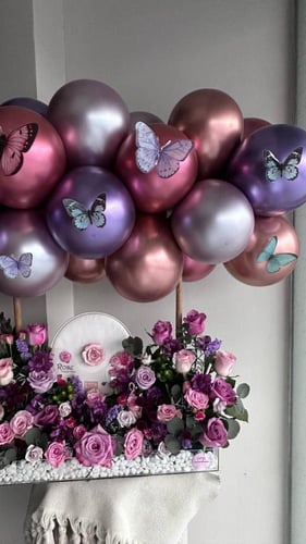 ستاند الغيمة مع شوكولاته بستاني