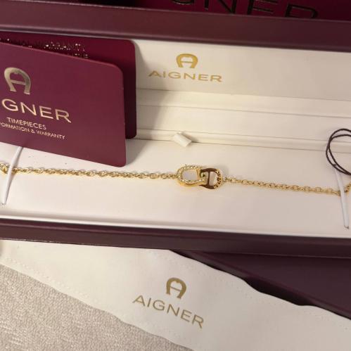 تنسيق اقنر سوار فاشن