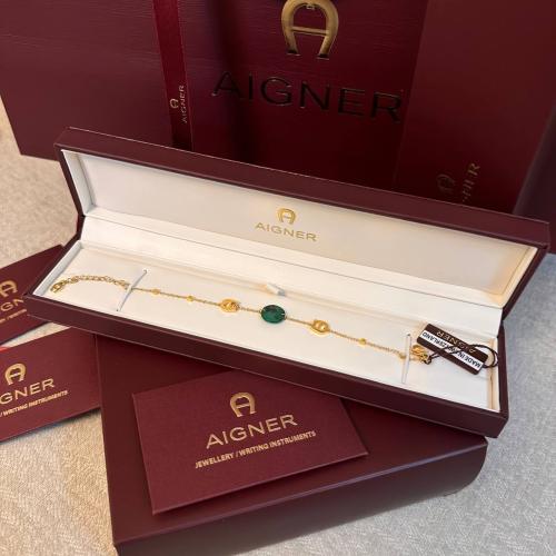 اسورة اقنر بحجر اخضر