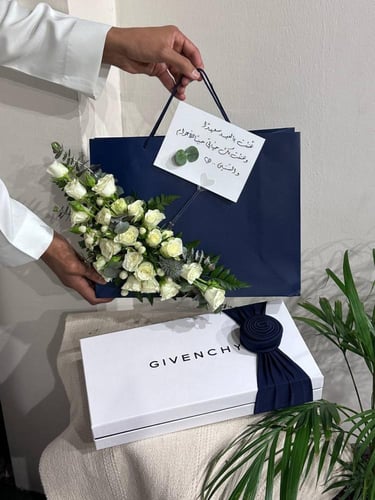 تنسيق شماغ جيفنشي