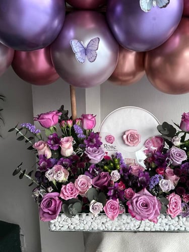 ستاند الغيمة مع شوكولاته بستاني