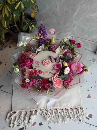 باقة مكس روز مع شوكولاته بستاني