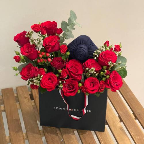 تنسيق اسورة تومي هيلفيغر