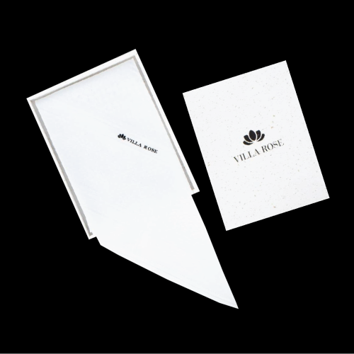 شماغ فيلا روز أبيض كلاسيك انجليزي اصدار 2025