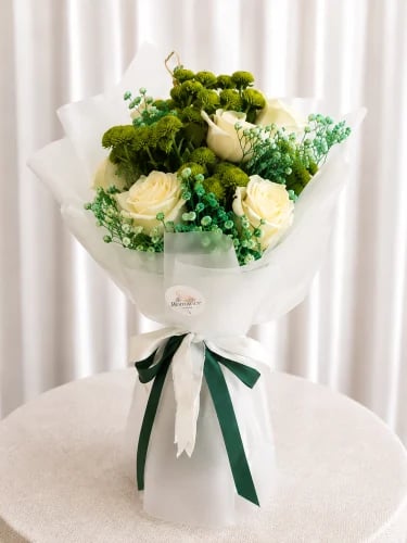 الباقة الخضراء - Green Bouquet