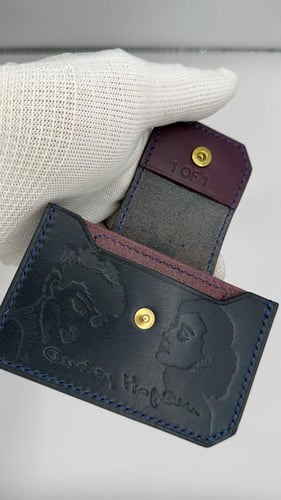 (one of one) Audrey Hepburn Navy Viola