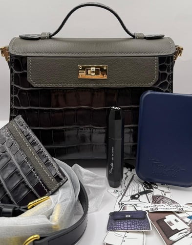 Audrey Hepburn mini- Alligator Black/Ecorce