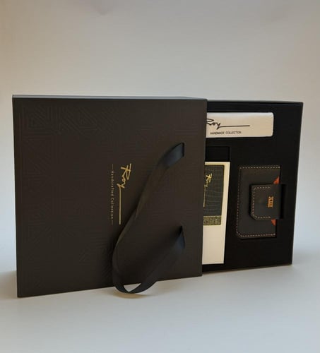 نفذت Crocodile Black