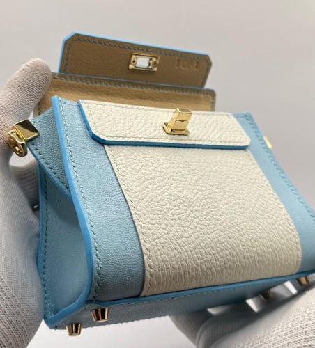Audrey Hepburn Micro - Baby Blue