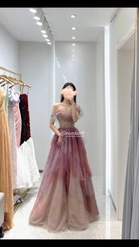 فستان بطبقات