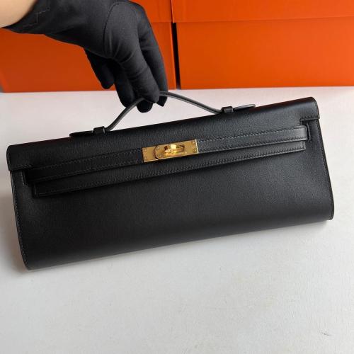 Kelly cut Swift black With GHW
