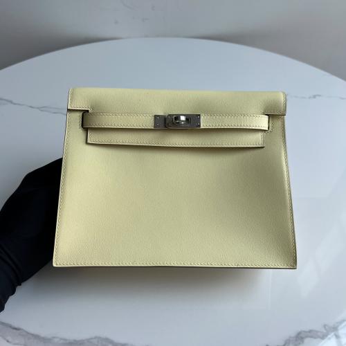 Kelly dance swift Jaune Milton with PHW