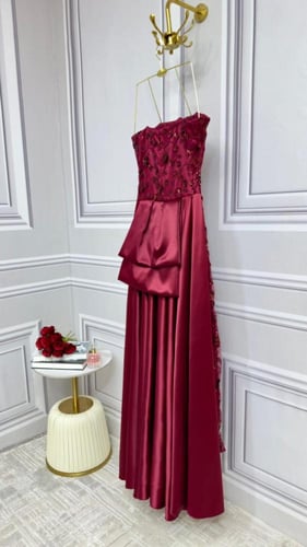 فستان تفته احمر